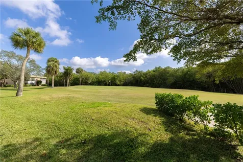 25 Vista Gardens Trail Vero Beach FL 32962
