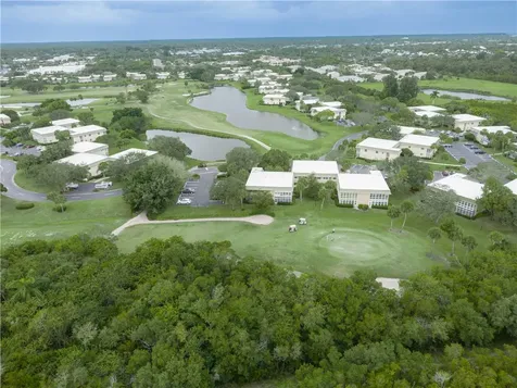 25 Vista Gardens Trail Vero Beach FL 32962