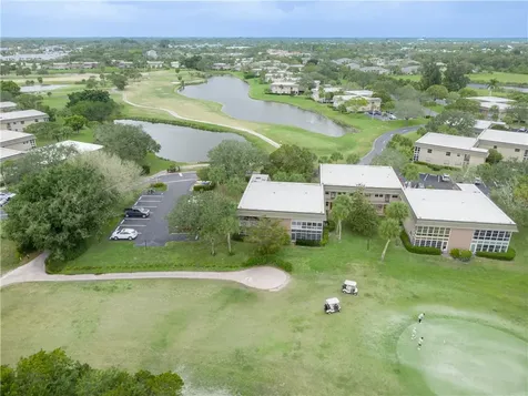 25 Vista Gardens Trail Vero Beach FL 32962