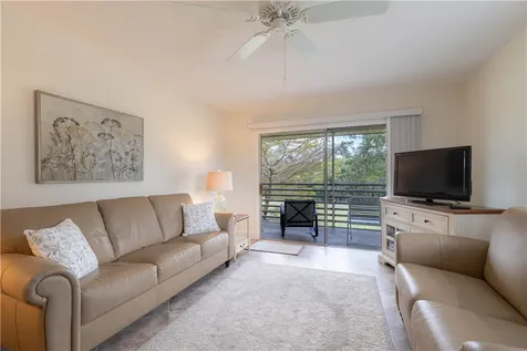 25 Vista Gardens Trail Vero Beach FL 32962