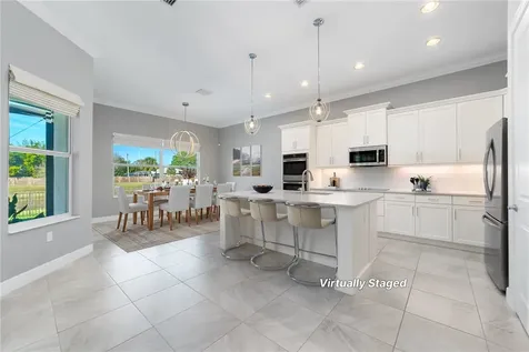 4777 Four Lakes Circle SW Vero Beach FL 32968