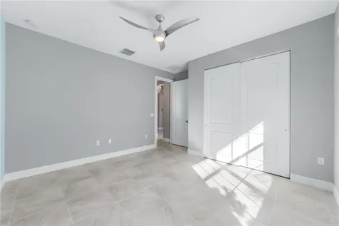 4777 Four Lakes Circle SW Vero Beach FL 32968