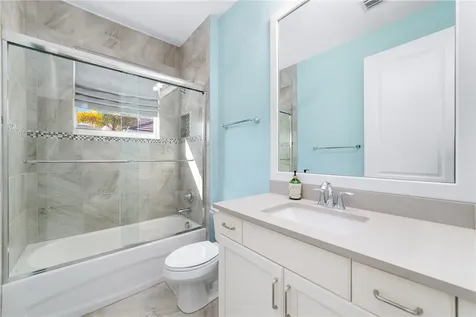 4777 Four Lakes Circle SW Vero Beach FL 32968