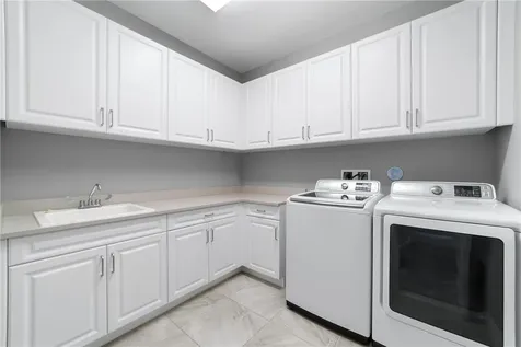 4777 Four Lakes Circle SW Vero Beach FL 32968