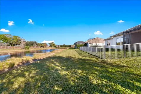 4777 Four Lakes Circle SW Vero Beach FL 32968