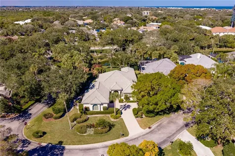 105 Island Cottage Lane Vero Beach FL 32963