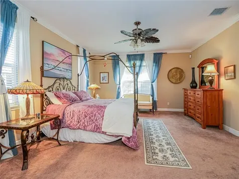 5873 Pine Ridge Circle Vero Beach FL 32967