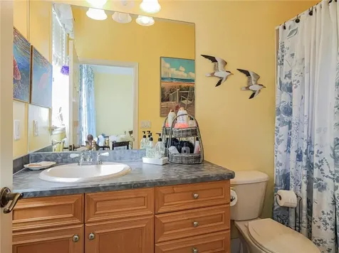 5873 Pine Ridge Circle Vero Beach FL 32967