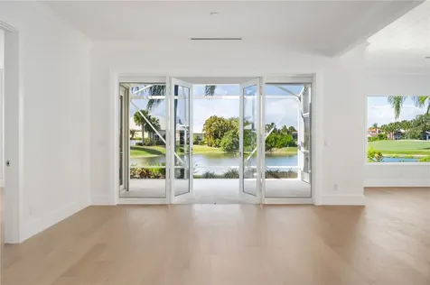 4805 Saint James Avenue Vero Beach FL 32967