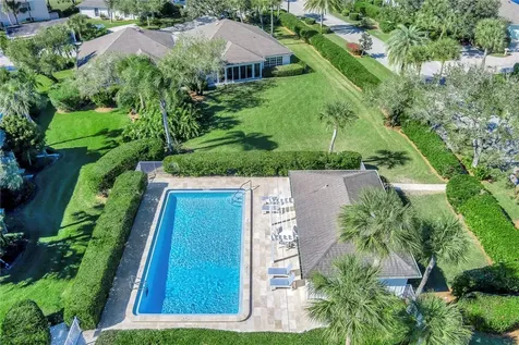 300 Harbour Drive Vero Beach FL 32963