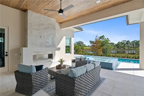 6955 71st Court Vero Beach FL 32967