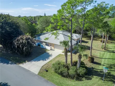 772 Crystal Mist Avenue Sebastian FL 32958
