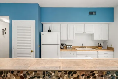 1215 Winding Oaks Circle E Vero Beach FL 32963
