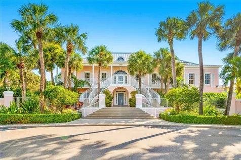 1215 Winding Oaks Circle E Vero Beach FL 32963