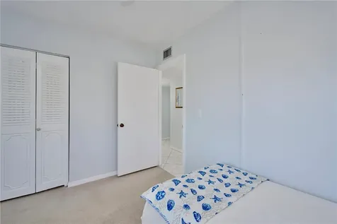835 18th Street Vero Beach FL 32960