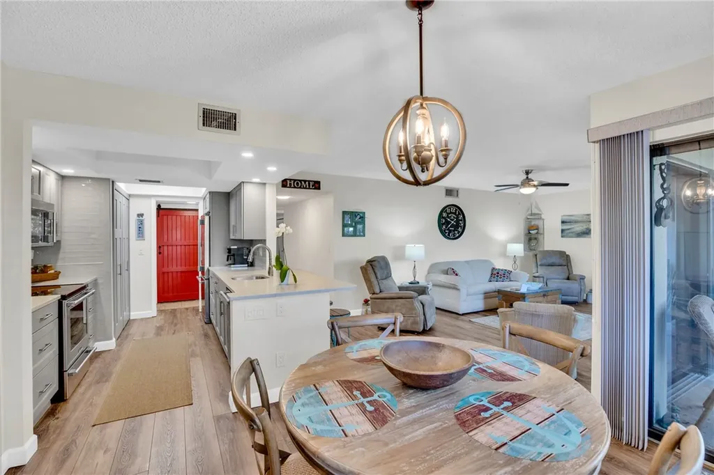 910 E Causeway Boulevard Vero Beach FL 32963