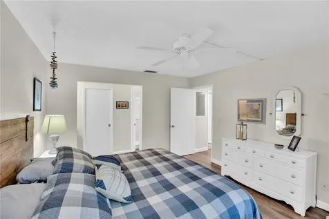 910 E Causeway Boulevard Vero Beach FL 32963