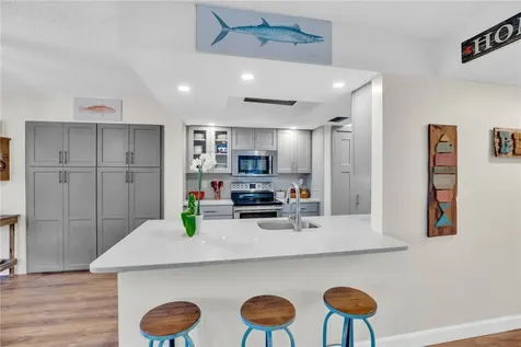 910 E Causeway Boulevard Vero Beach FL 32963