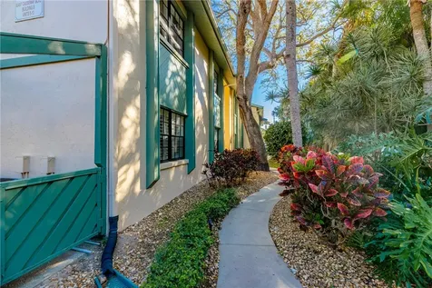 910 E Causeway Boulevard Vero Beach FL 32963