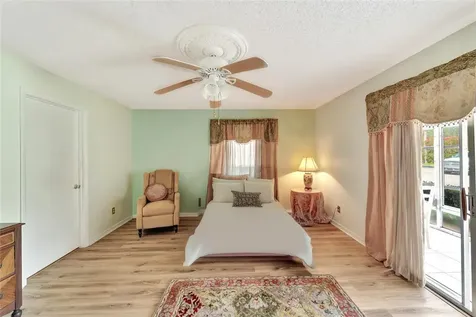 98 Spring Lake Drive Vero Beach FL 32962