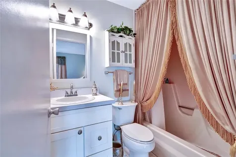 98 Spring Lake Drive Vero Beach FL 32962