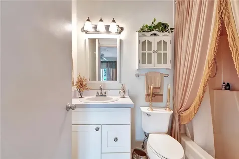 98 Spring Lake Drive Vero Beach FL 32962