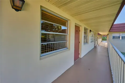 33 Vista Gardens Trail Vero Beach FL 32962