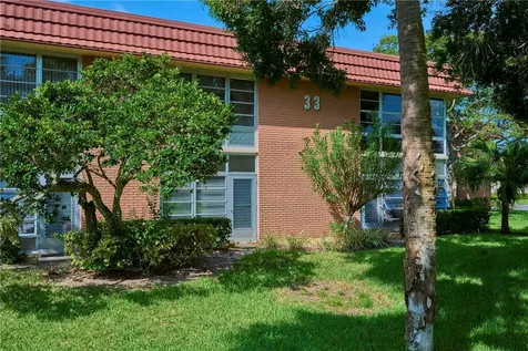 33 Vista Gardens Trail Vero Beach FL 32962