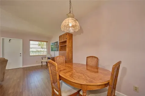 33 Vista Gardens Trail Vero Beach FL 32962