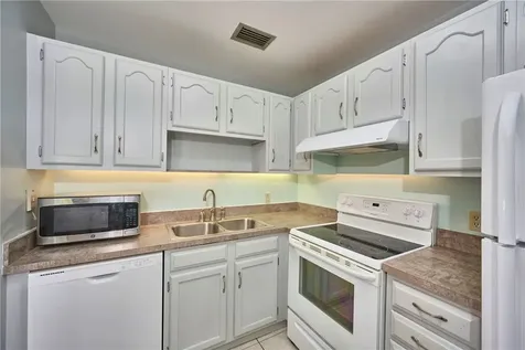 33 Vista Gardens Trail Vero Beach FL 32962