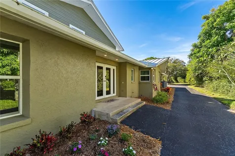 2315 S Indian River Drive Fort Pierce FL 34950