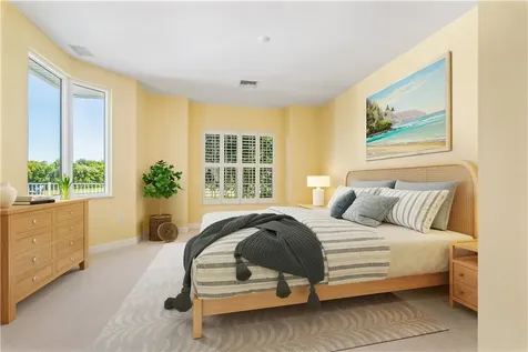 4710 Hamilton Court Vero Beach FL 32967