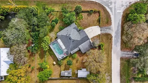 8516 99th Court Vero Beach FL 32967