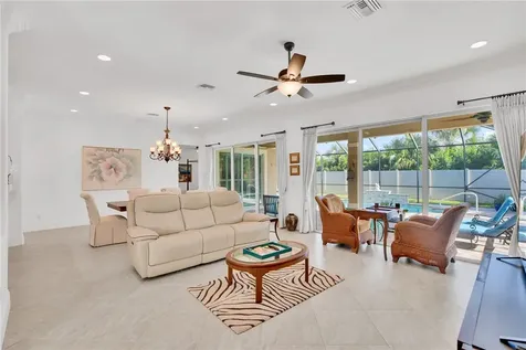 460 Wingate Terrace SW Vero Beach FL 32968