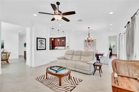 460 Wingate Terrace SW Vero Beach FL 32968