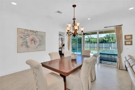 460 Wingate Terrace SW Vero Beach FL 32968