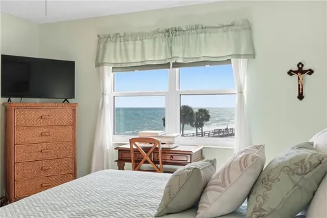 4049 Ocean Drive Vero Beach FL 32963