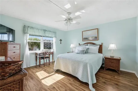 4049 Ocean Drive Vero Beach FL 32963