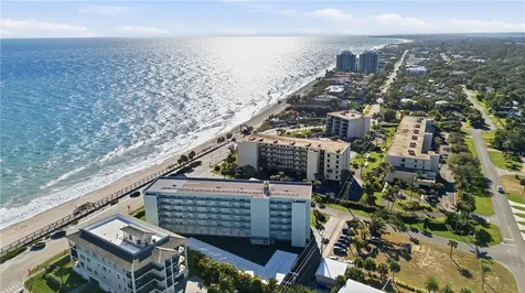 4049 Ocean Drive Vero Beach FL 32963