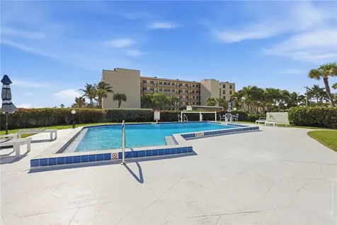 4049 Ocean Drive Vero Beach FL 32963
