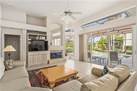 1850 Paseo Del Lago Lane Vero Beach FL 32967