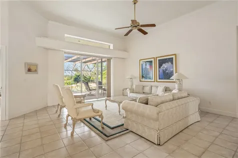 1850 Paseo Del Lago Lane Vero Beach FL 32967