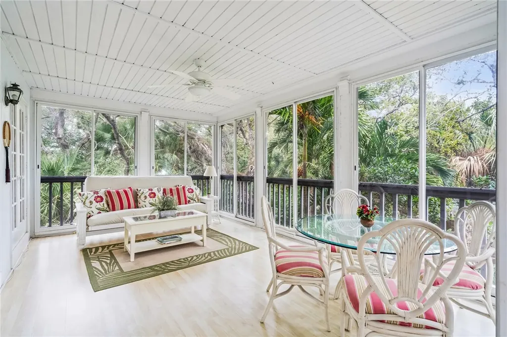 1295 Winding Oaks Circle E Vero Beach FL 32963