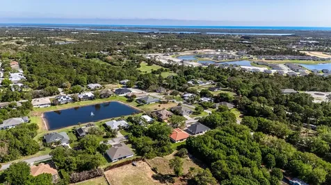 4805 66th Lane Vero Beach FL 32967