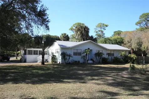 8205 93rd Avenue Vero Beach FL 32967