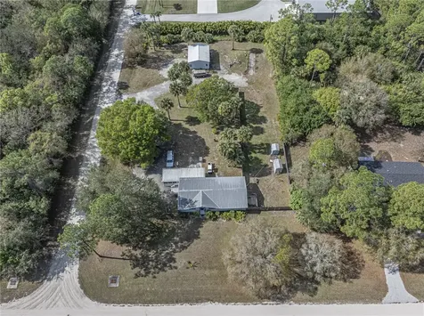 8205 93rd Avenue Vero Beach FL 32967
