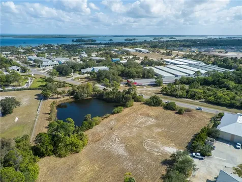 200 & 203 Sebastian Boulevard Sebastian FL 32958