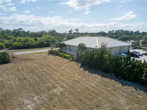 200 & 203 Sebastian Boulevard Sebastian FL 32958