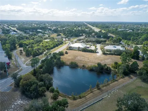 200 & 203 Sebastian Boulevard Sebastian FL 32958