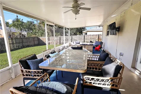 865 18th Street SW Vero Beach FL 32962